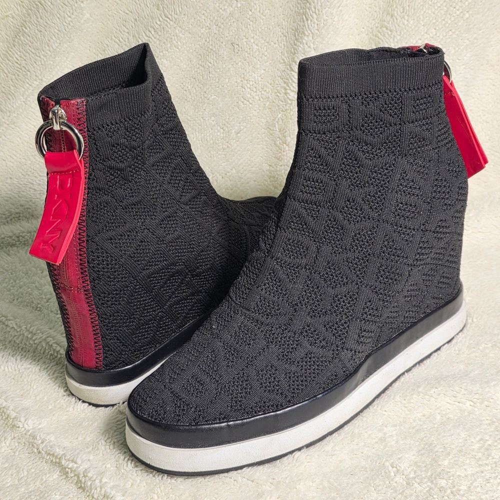 DKNY Maddy Wedge Sneaker Booties Black Red Logo Pull Monogram Knit Women 9.5